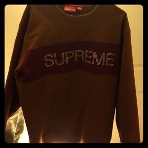 Supreme crewneck